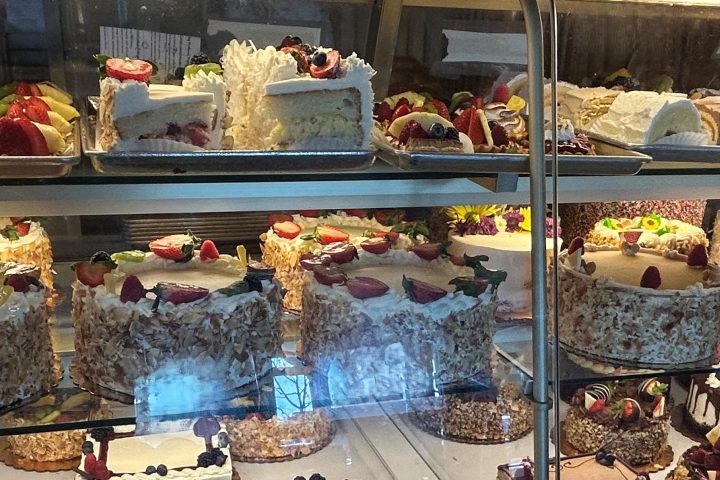 La Boulangerie French Bakery & Cafe